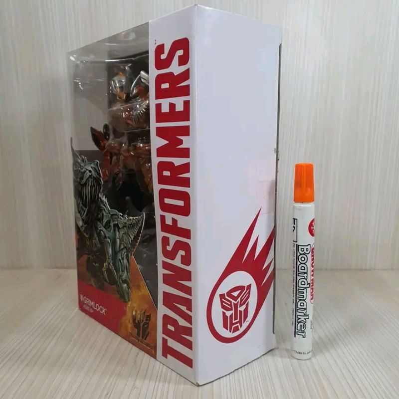 mainan action figuregrimlock
transformers hasbro
dinobots
bisa transf