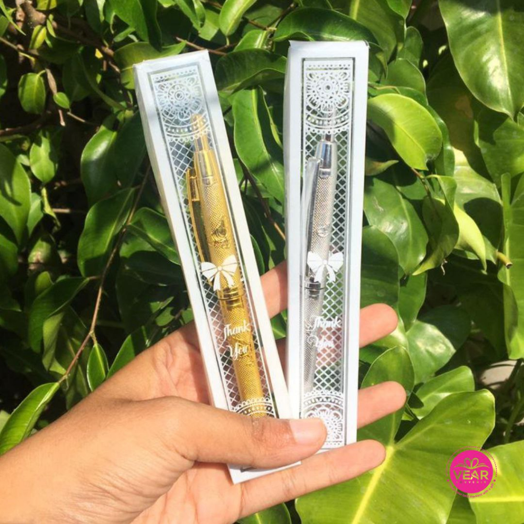 

Souvenir Bolpoint Emas/Perak Pulpen