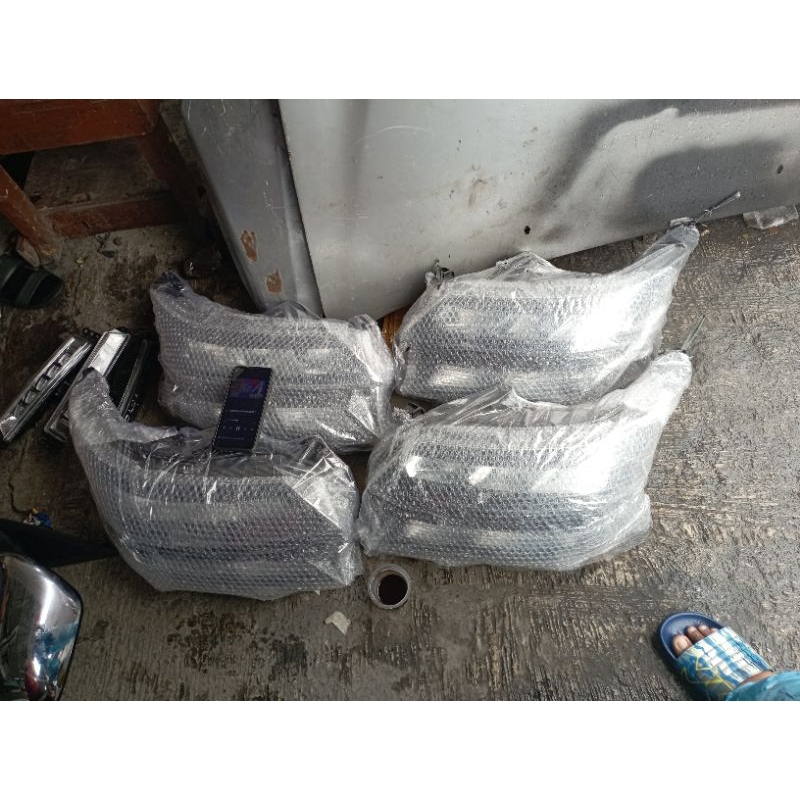 HEADLAMP AVANZA VELOZ 2019 2020