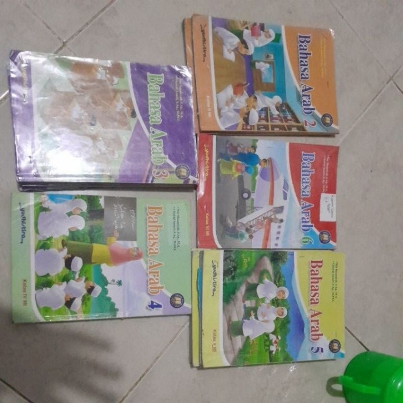 Buku Bahasa arab untuk madrasah ibtidaiyah MI kelas 2,3,4,5,6 kurikulum 2013 penerbit yudistira