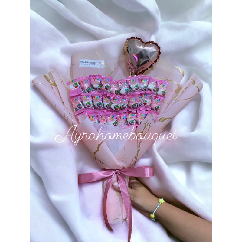 

[YUPI] Buket Bucket Bouquet Snack Permen Yupi Love Free Balon Foil