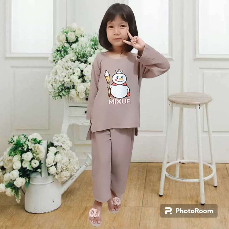 setelan anak perempuan setelan anak crinkle mixue