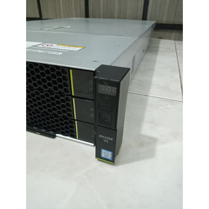 Server 2U RH2288v3 Xeon E5-2683v4