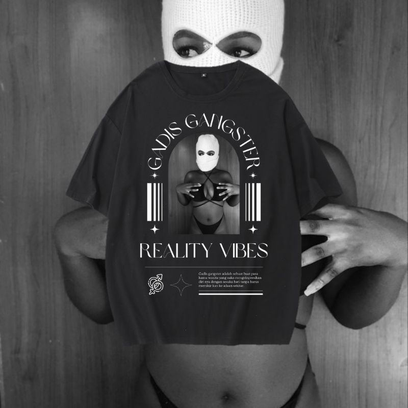 T SHIRT STREETWEAR GADIS GANGSTER/ KAOS PUTIH UNISEX GADIS GANGSTER/ BAJU PRIA WANITA