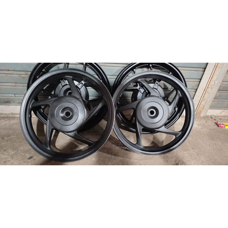 velg resing vario 125 old