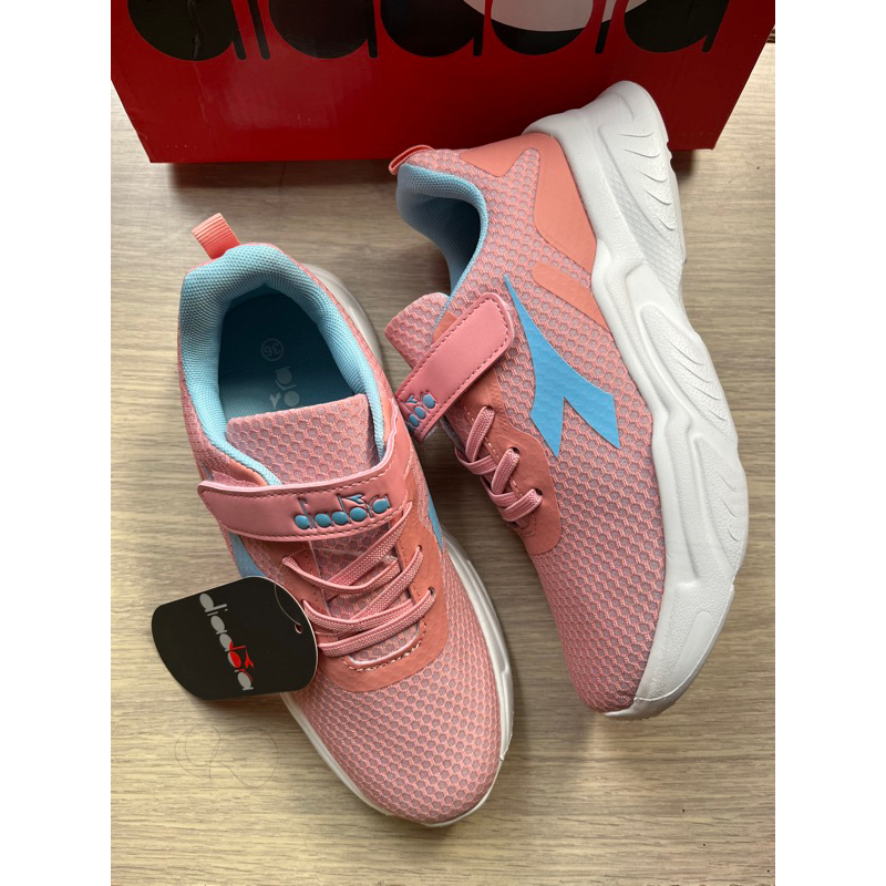 [Lepassend] Diadora Sepatu Sekolah Anak Fabi