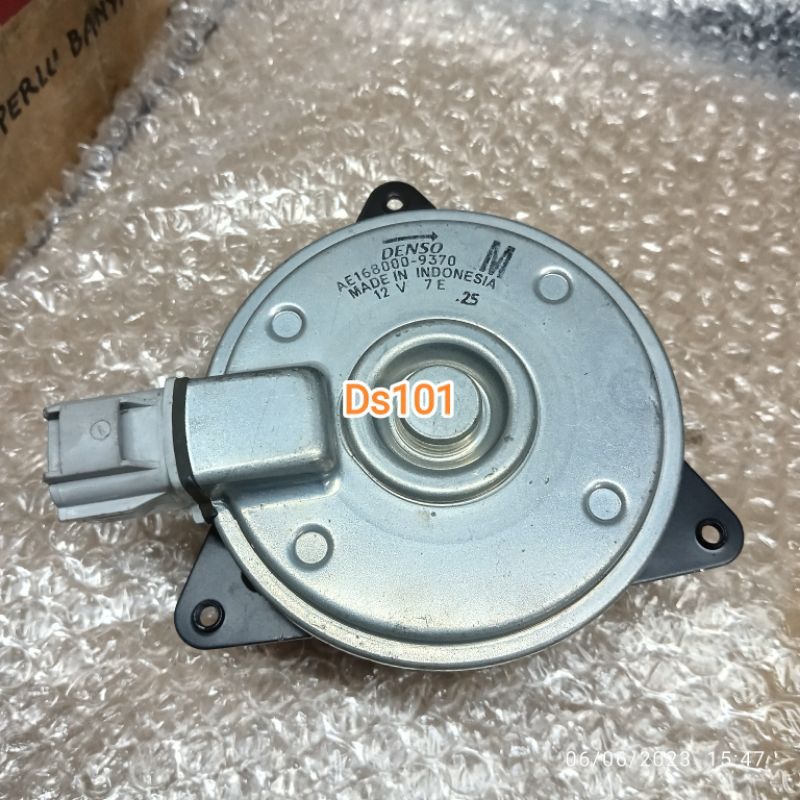 Motor fan kipas radiator Suzuki Ertiga original