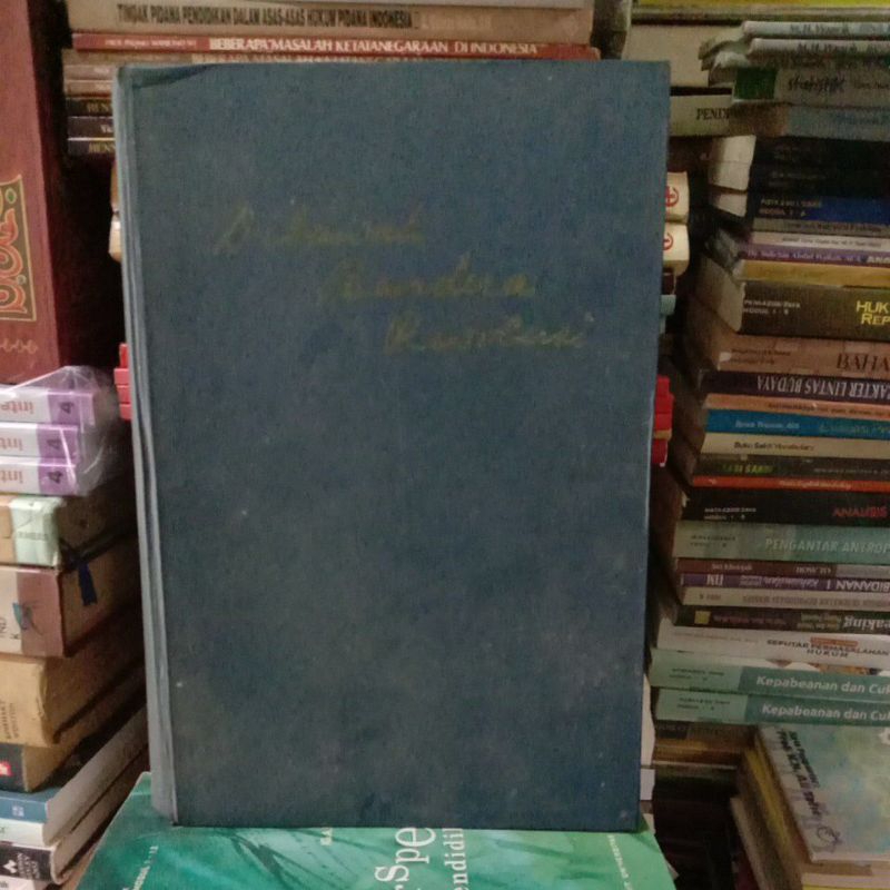 Dibawah Bendera Revolusi jilid 1