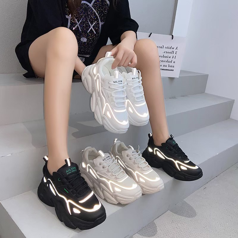 AVANCEID Sepatu Sneakers Wanita Olahraga Sport Nyala Kegelapan Glow Hitam Import 1973