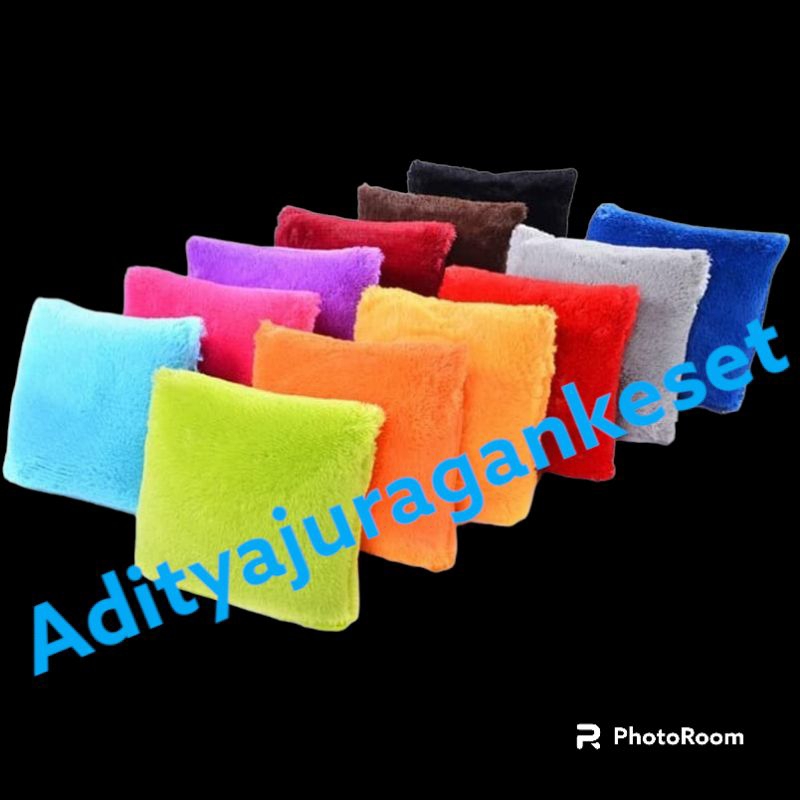 SARUNG BANTAL SOFA 70CM X 70CM/SARUNG BANTAL KURSI TAMU