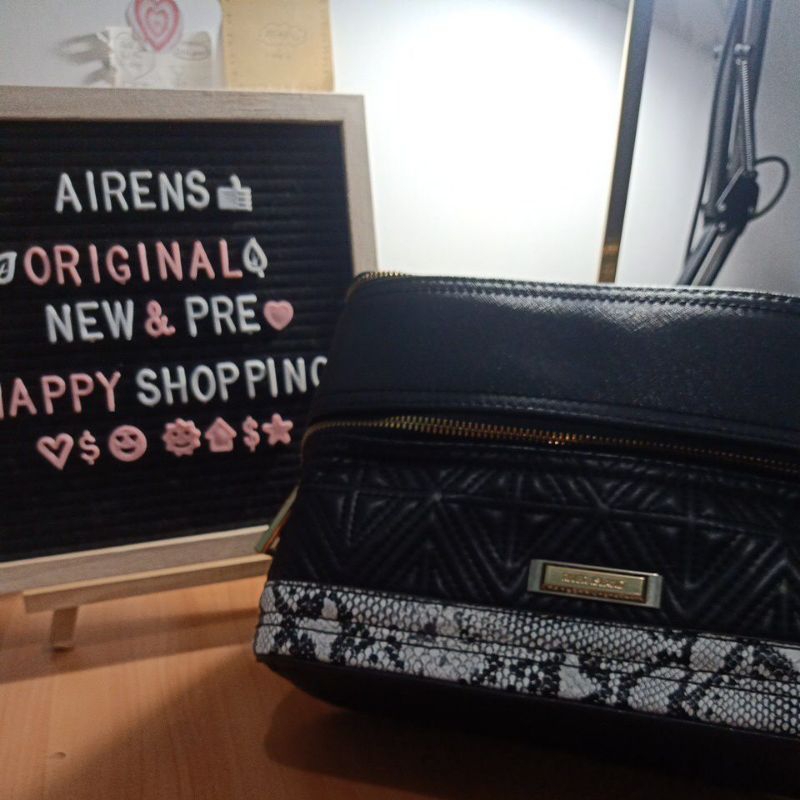 RIVER ISLAND COSMETIC BAG PRE❤️