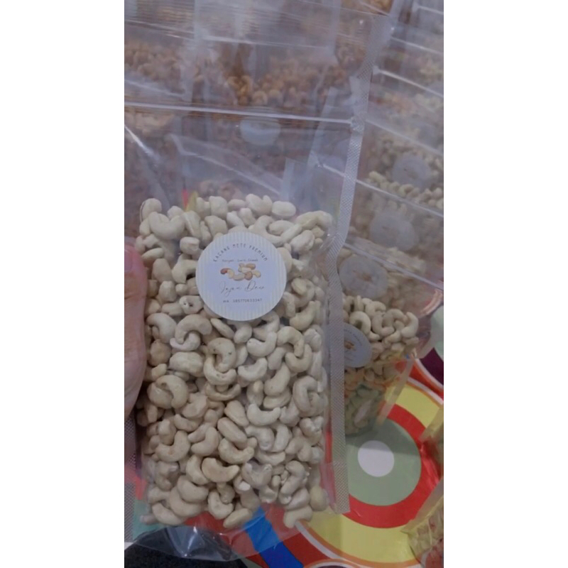 Kacang Mete Mentah 1 kg