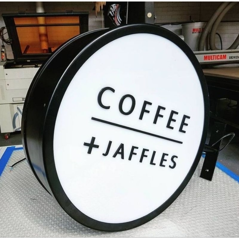 NEON BOX BULAT 2 SISI + BRAKET