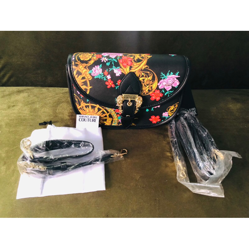 NEW VERSACE JEANS SIGNATURE