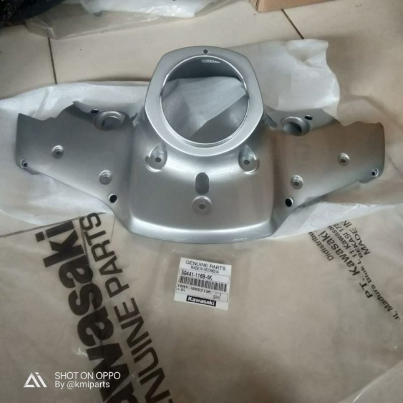 cover batok bawah Kawasaki Kaze r silver original