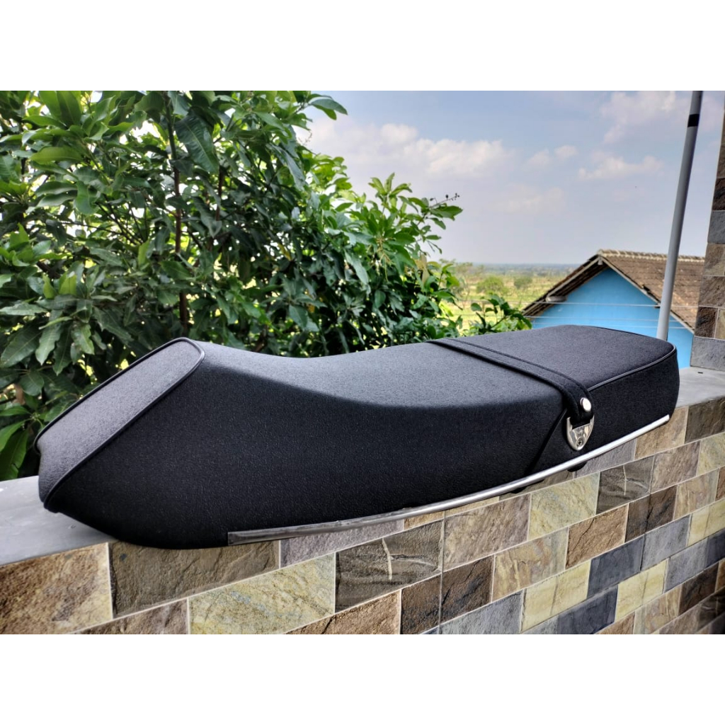 JOK GRAND ASTREA MODEL ROADRACE SIAP PASANG KULIT KASAR AMPLAS LIS WARNA