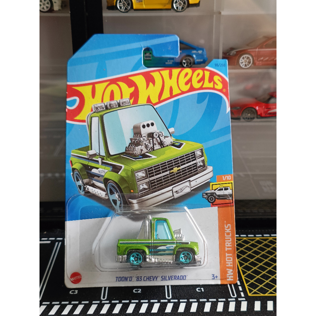 Hot Wheels Toond 83 Chevy Silverado