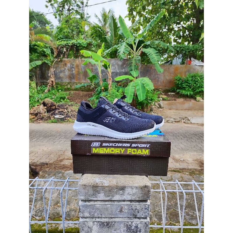 Skechers Lite Weight for man