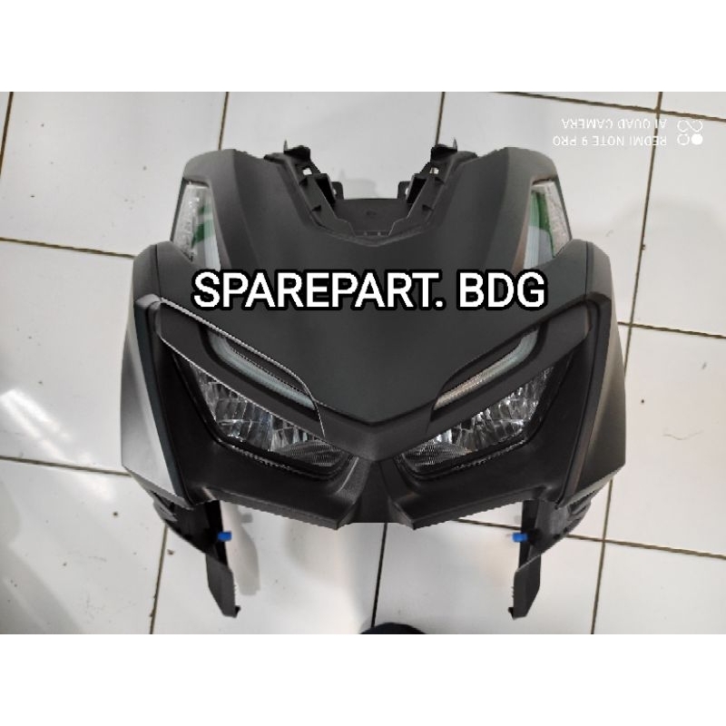 Cover body depan fulset headlamp original honda vario 160 headlamp reflektor cover body vario 160
