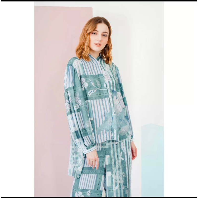 preloved Nami Pleated Sleeve Shirt size m+ Nami Pants Green size L benang jarum buttonscarves