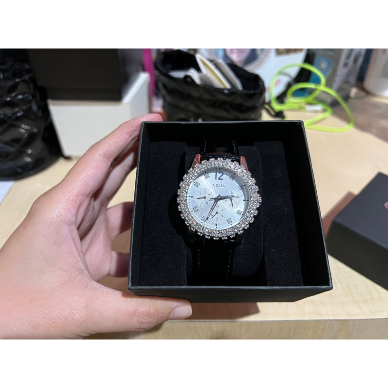 SECOND JAM TANGAN GUESS ORIGINAL