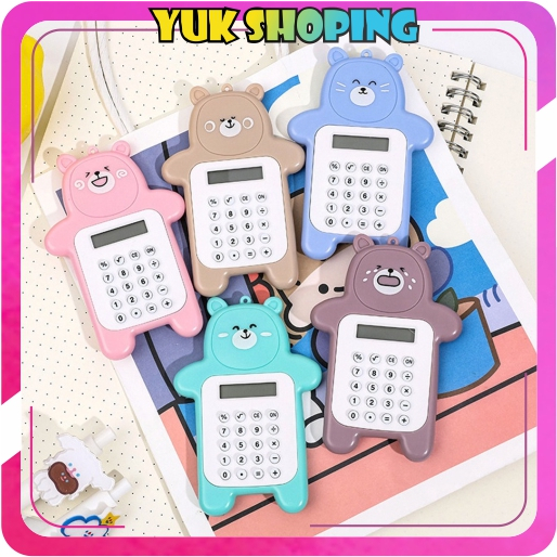 

✧YUKSHOPING✧ Calculator Mini Portable Motif Bear Kalkulator Portable Mini Beruang Kalkulator Unik Kalkulator 8 Digit Mini Portable Kalkulator Beruang Tombol Karet Kalkulator Sekolah /Stationary Warna Warni S088