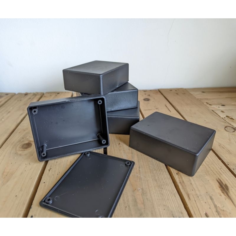 Box Hitam Plastik X3