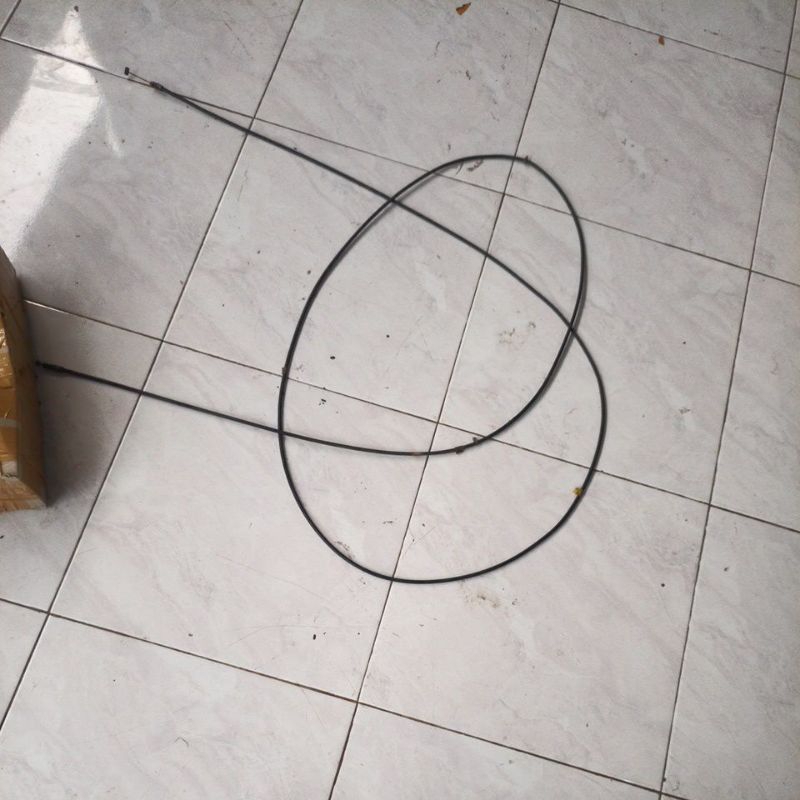 kabel seling bagasi mazda lantis familia