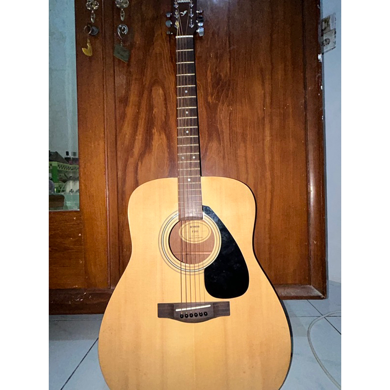 Gitar akustik Yamaha F310 second