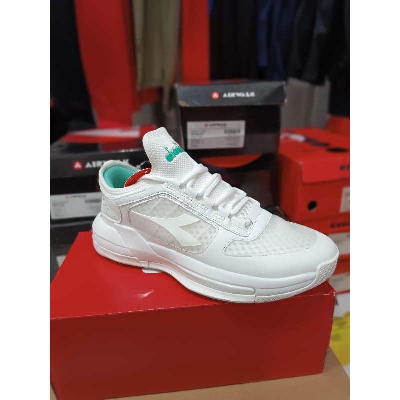 DIADORA FUTURA WHITE