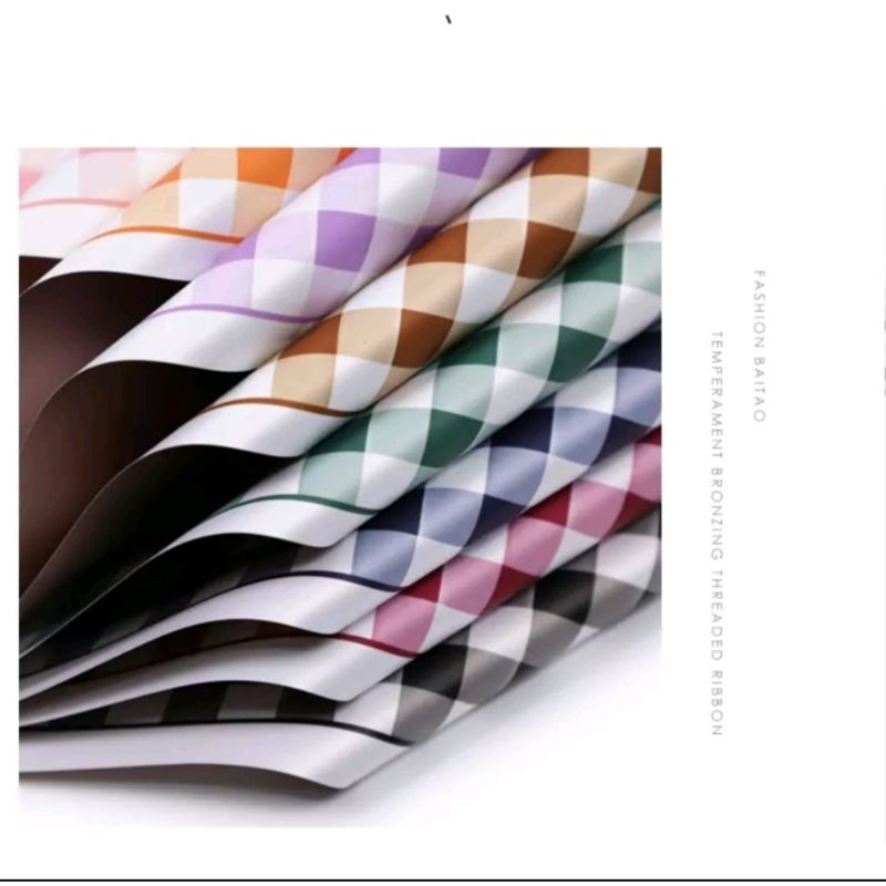 

Cello be checkered/kertas buket bunga/wrapping paper