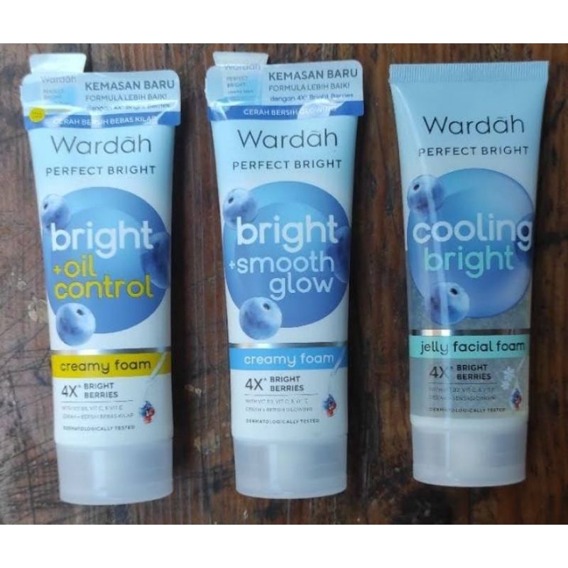 Wardah perfect bright facial foam 100ml/ Wardah pembersih/ Wardah/ Wardah facial foam