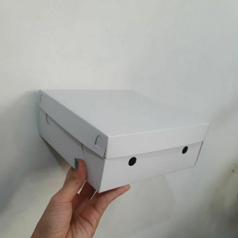 

Dos Nasi Snack Box 18x18x7 cm Putih Gilap minimal 10 pcs