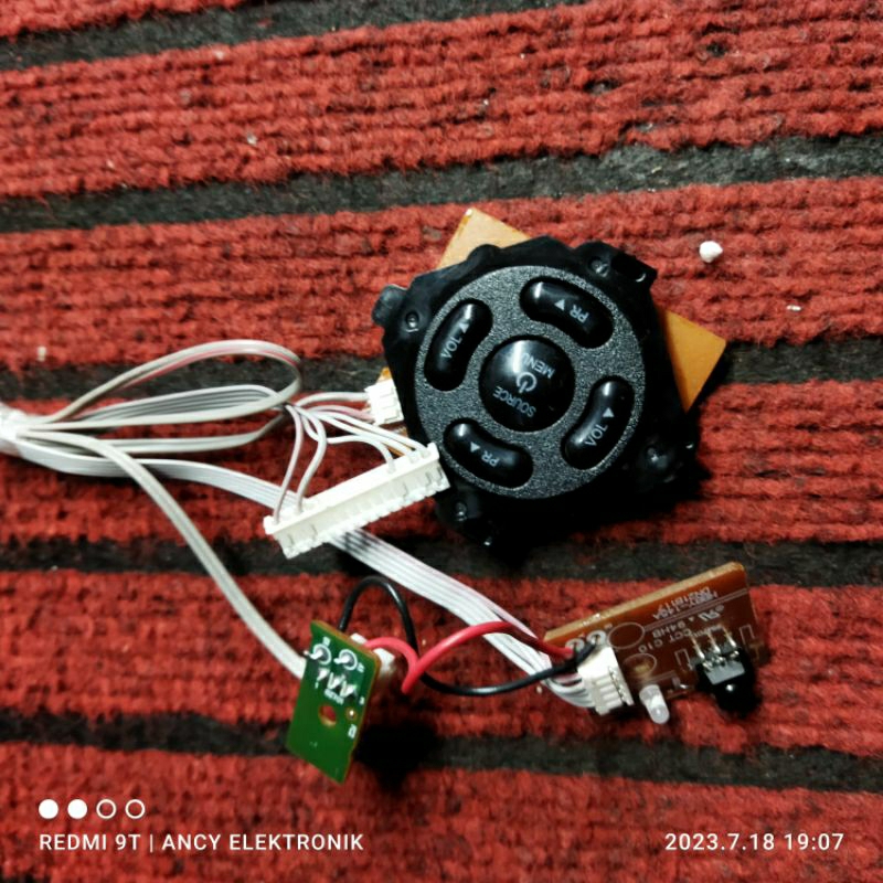 SENSOR TOMBOL TV POLYTRON PLD 43B1550W - PLD 43B1550 - 43B1550