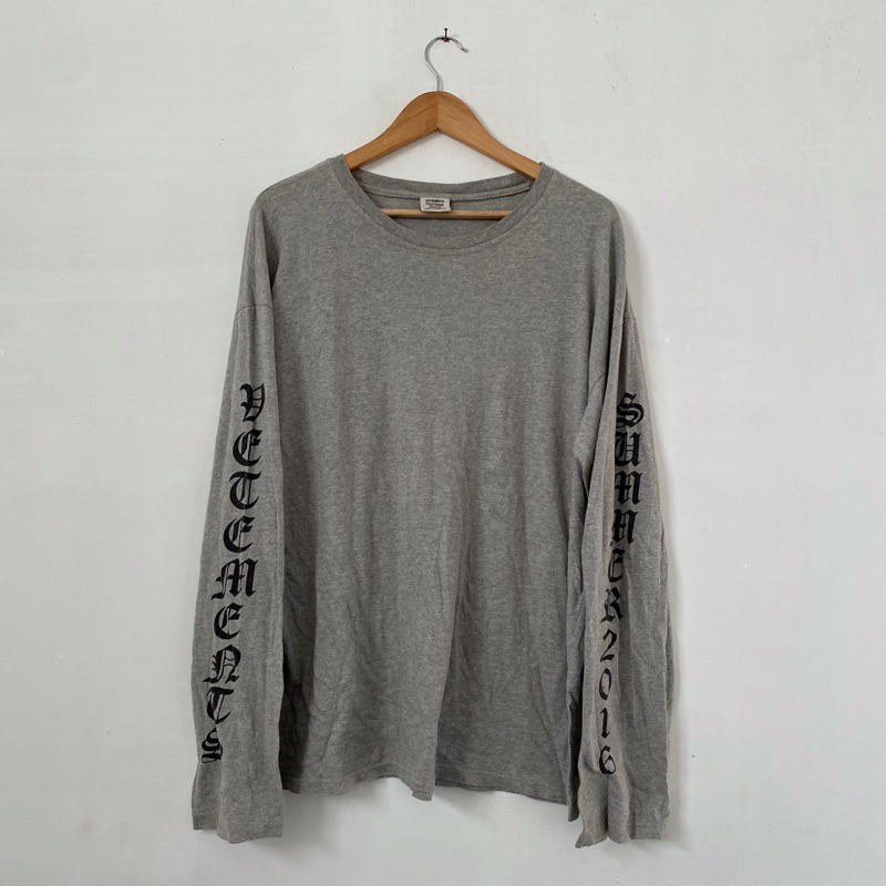 Longsleeve Vetements Demna Gvasalia