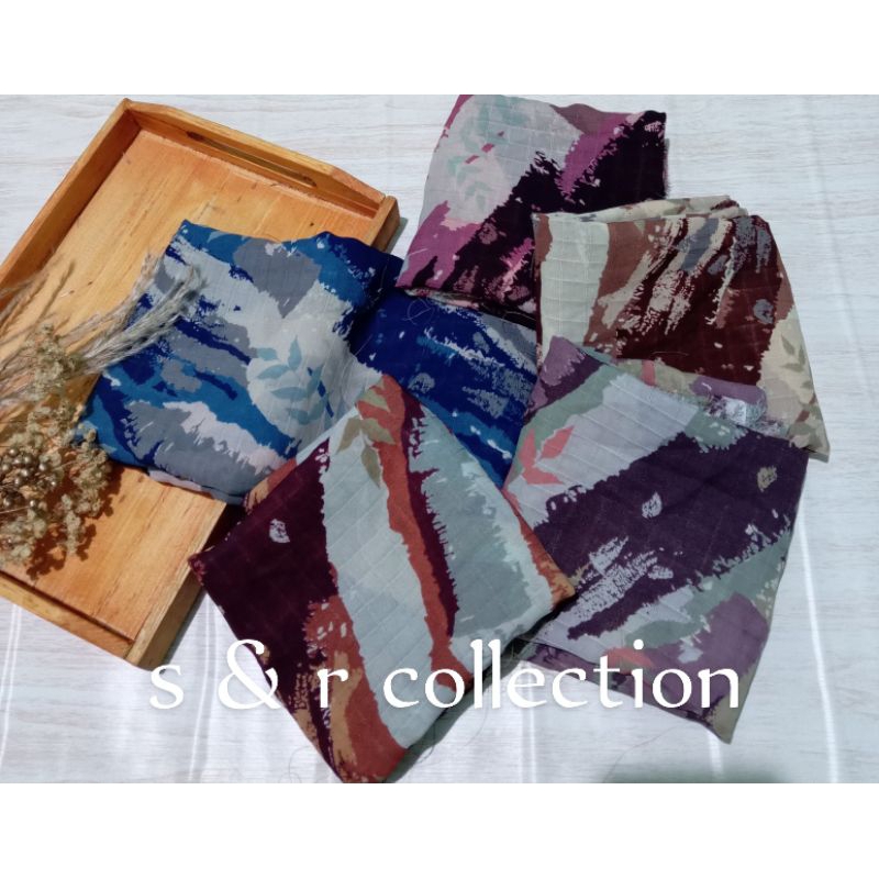 hijab segi empat motif /Akira dobby jait tepi 115*115