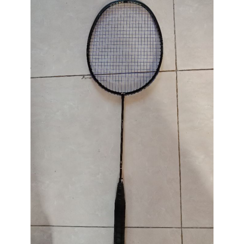 Lining Xiphos X-1INNOVATION