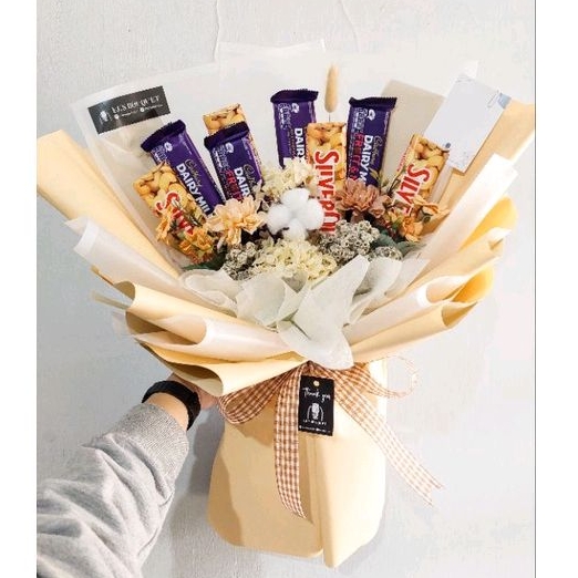 

Special Paket Chocolate Bouquet | Kado ultah kado wisuda dll