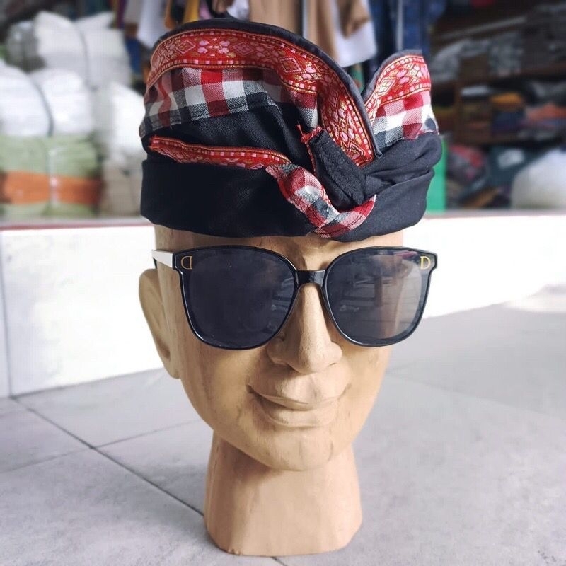 UDENG JADI BALI DEWASA, UDENG POLENG, DAN UDENG POLOS