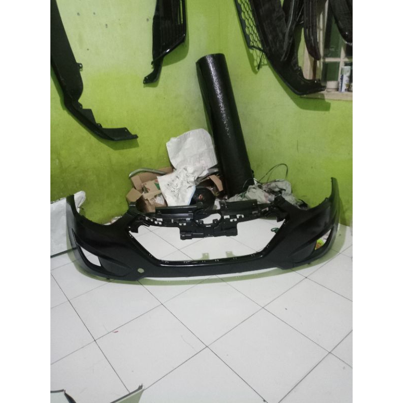 bemper depan hyundai Tucson tahun 2011