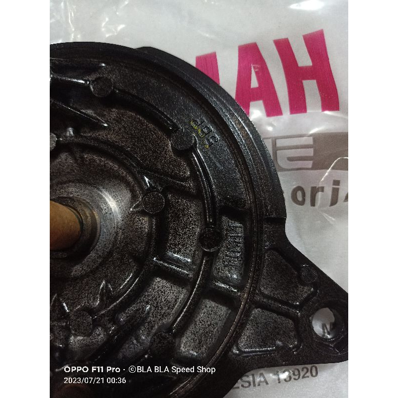 Tutup tromol belakang yamaha rxking pnp scorpio vixion old asli ori original yamaha..