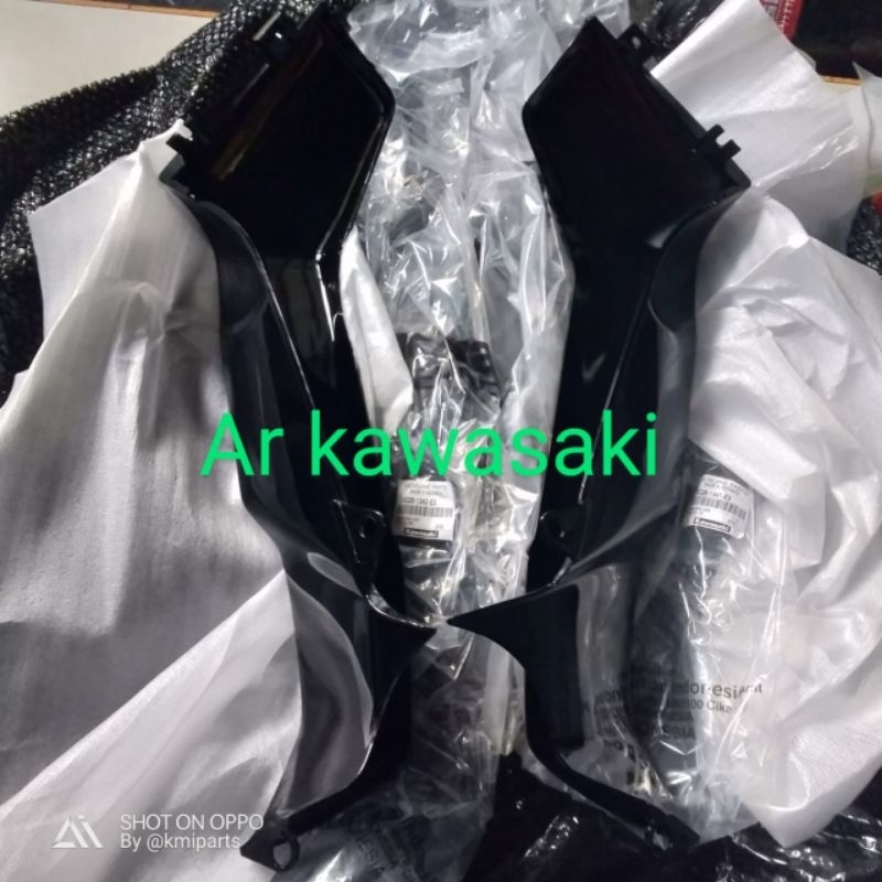 sayap luar Kaze r original hitam