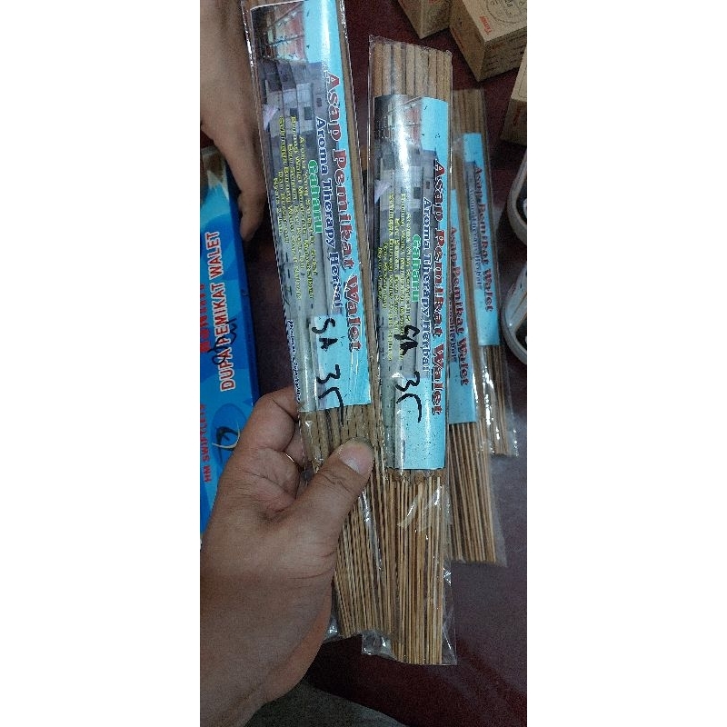 Dupa walet kayu gaharu.dupa walet aroma gaharu.dupa walet gaharu