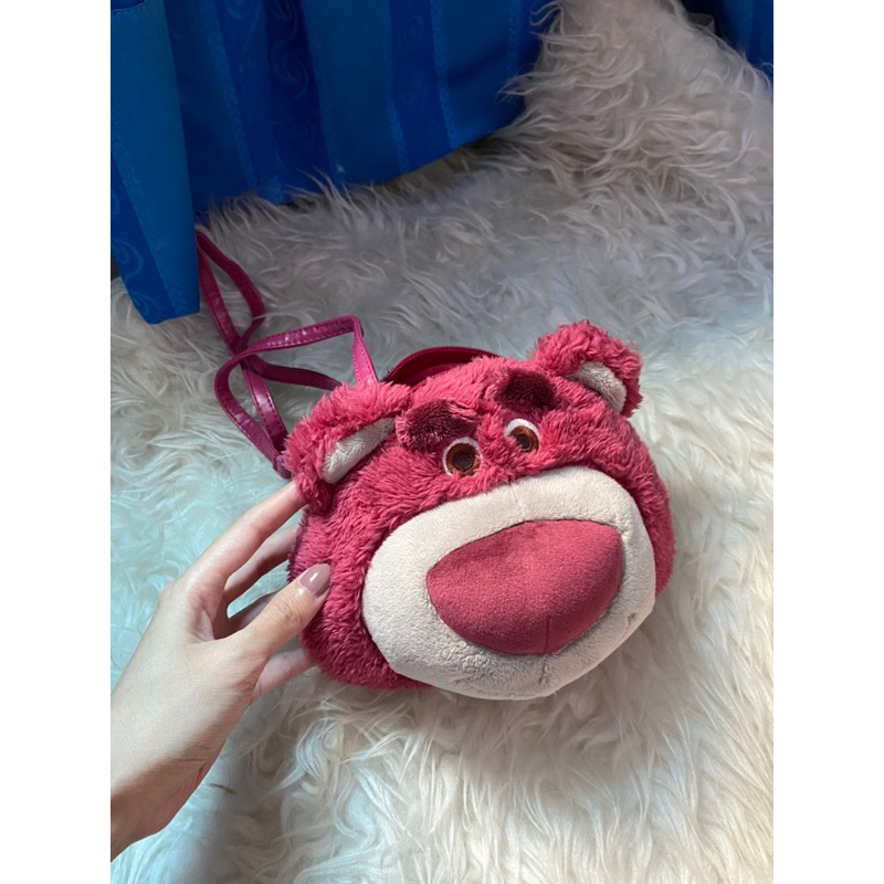 LOTSO SLING BAG