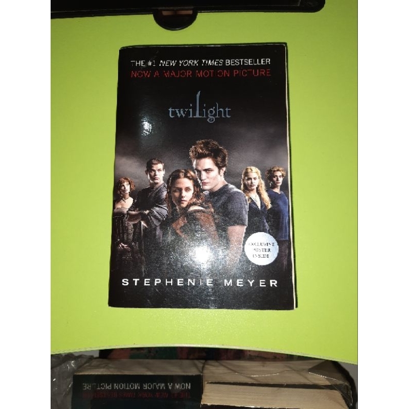 novel twilight - the twilight saga movie cover film original inggris english