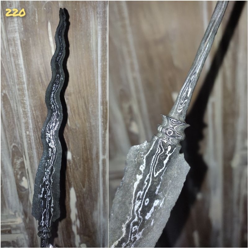 Tombak Pusaka Korowelang Istimewa 220