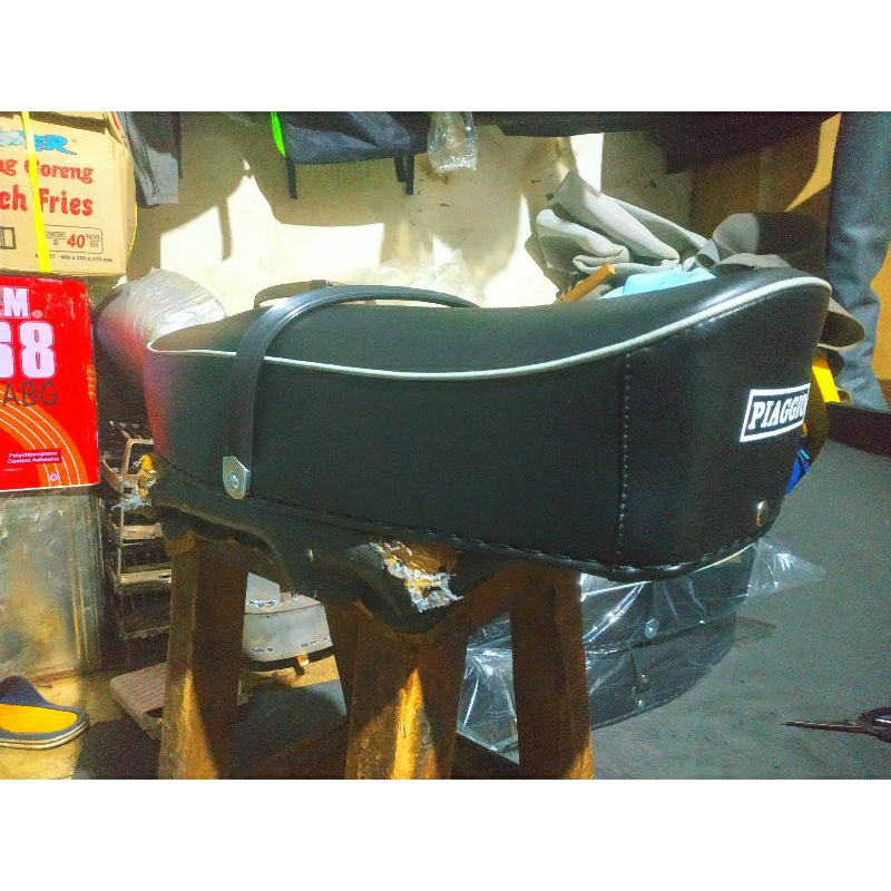 jok vespa panjang piaggio pts gesper karet/sabuk karet  per gepeng