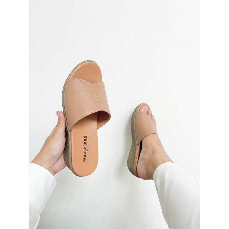 SANDAL WANITA KULIT GARUT BHONKSHORS  NUNUNG WEDGES