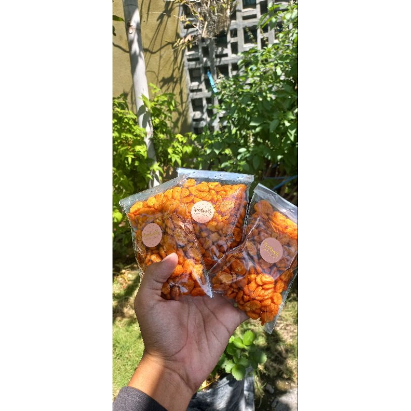 

Kacang Koro Kupas Rasa Balado
