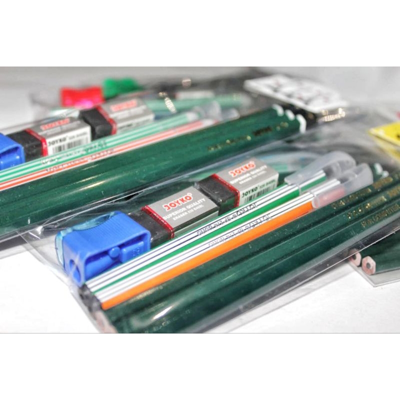 

Paket Alat Tulis Mazee 1Set Isi 8pcs